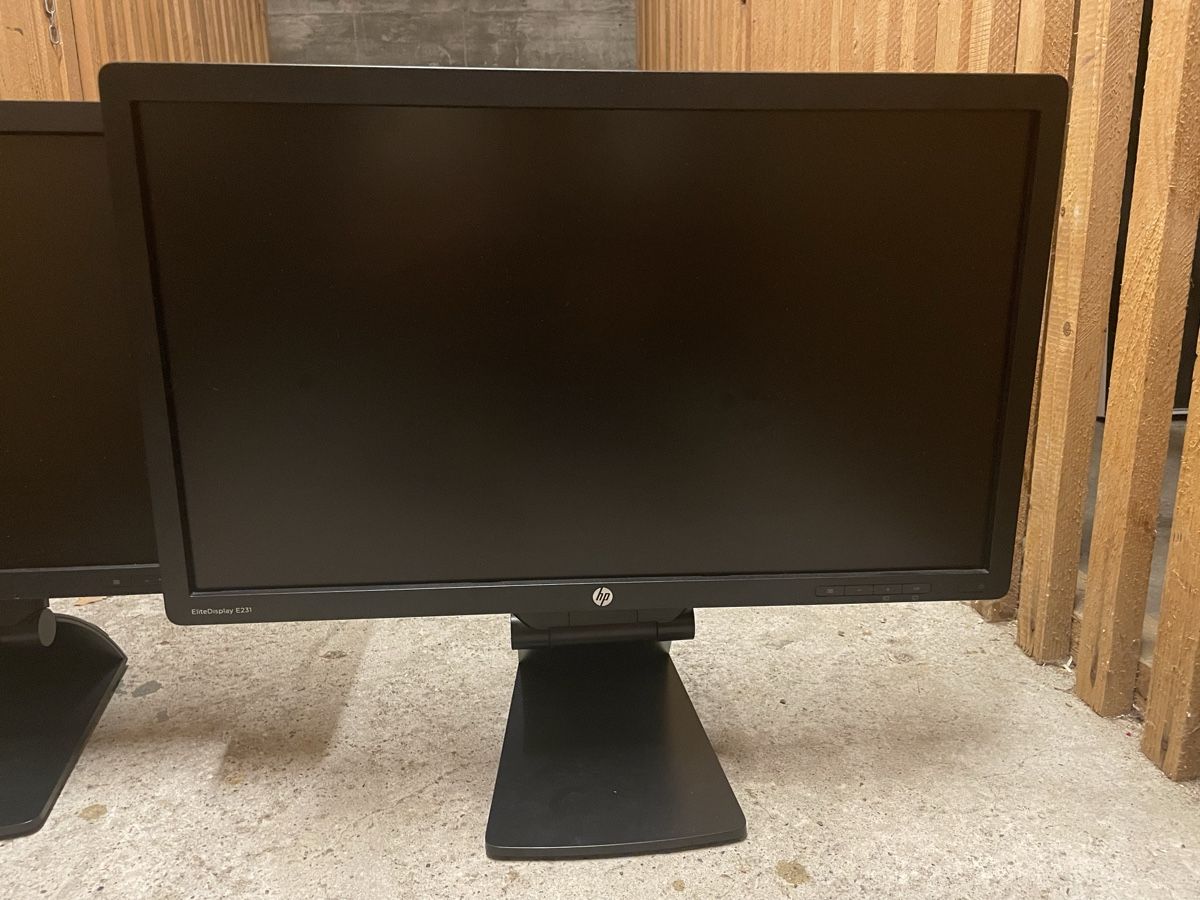 Monitore: HP Elite Bildschirm – Gebraucht aus Ipsach von takacseni 1