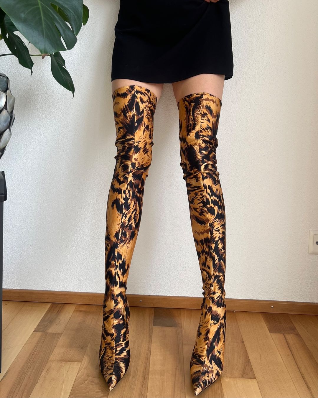 Balenciaga Scarpe da donna: BALENCIAGA Knife Overknees – Usato da Zug venduto da dadadel 4