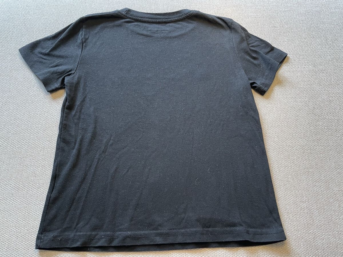 Champion T-shirt: T-Shirt Champion Grösse 6 – Usato da Goldswil venduto da Fisel 2