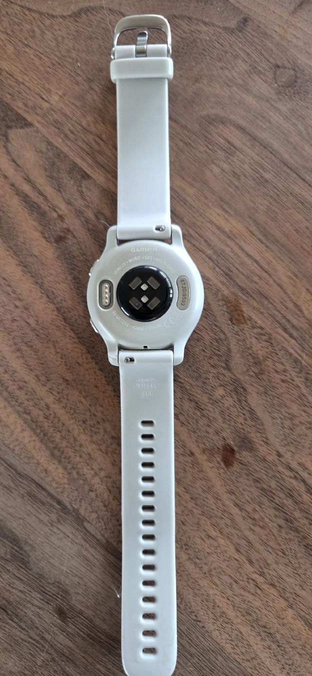 Garmin Smartwatch: Garmin Venu 2  – Usato da Sarnen venduto da kpf_wb8c 1