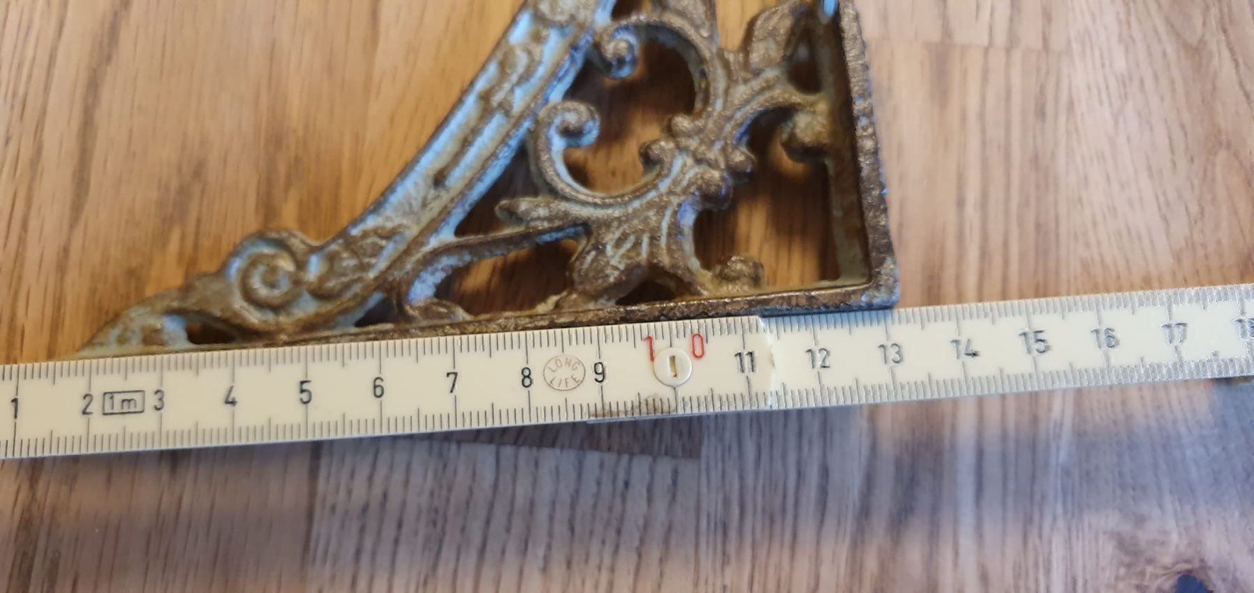 Ferramenta: 4 Winkel aus Gusseisen – Usato da Flawil venduto da Naphtali 7