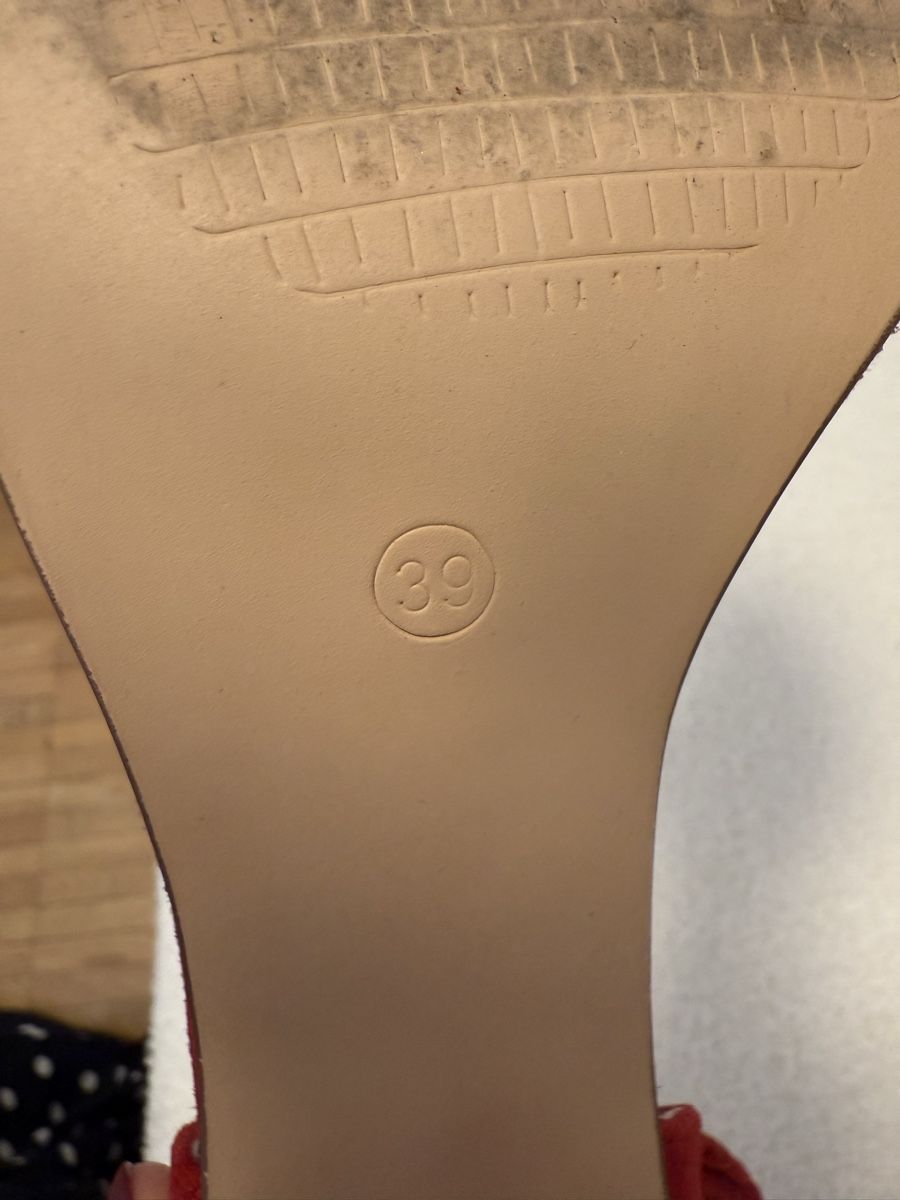 Scarpe da donna: Scarpa con tacco – Usato da Viganello venduto da mit_hd8q 3