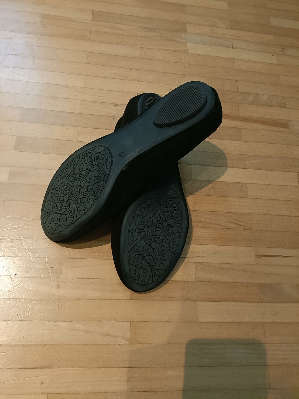 Damenschuhe: Ballerinas schwarz – Gebraucht aus Bergdietikon von Bico01 1