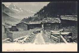 Zinal, Ortspartie mit Gebirge im Hinterg