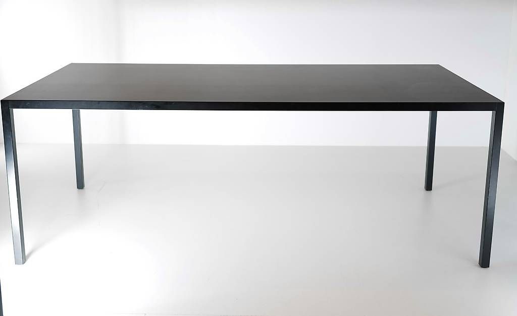 Tavoli: Moderner Tisch mit Eternit-Platte & Metallgestell 200x90 – Usato da Beromünster venduto da VSNC 2