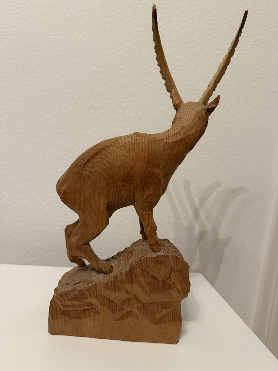 Sculture & Statue: Handgefertigte Holzschnitzerei eines Tieres – Usato da Schaffhausen venduto da sve_j7zj 1
