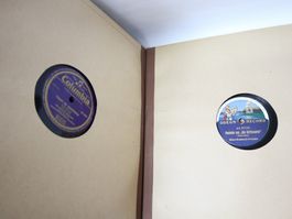 Album mit 12 Schellackplatten