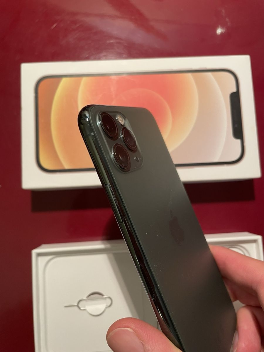 Apple Handys / Smartphones: iPhone 11 Pro 64 GB - Vert nuit  – Gebraucht aus Genève von captain_price 2