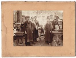 Fotografie Schlossermeister mit Lehrling
