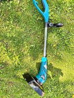 Makita Elektro-Rasentrimmer  UR3000