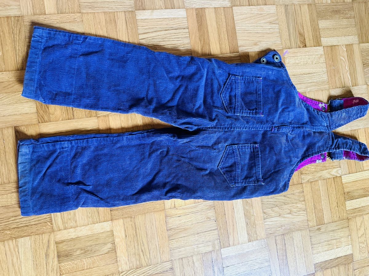 Pantaloni: Schöne CordLatzhose 98 – Usato da Luzern venduto da Mari7977 2