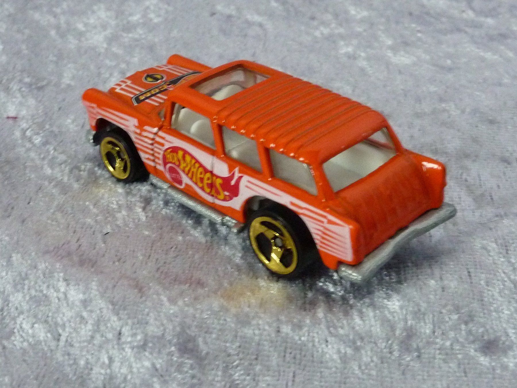 Hot Wheels Modellini d'auto: Chevy Nomad 1955 orange  1:64 – Usato da Dürrenäsch venduto da Cobra1ch 2