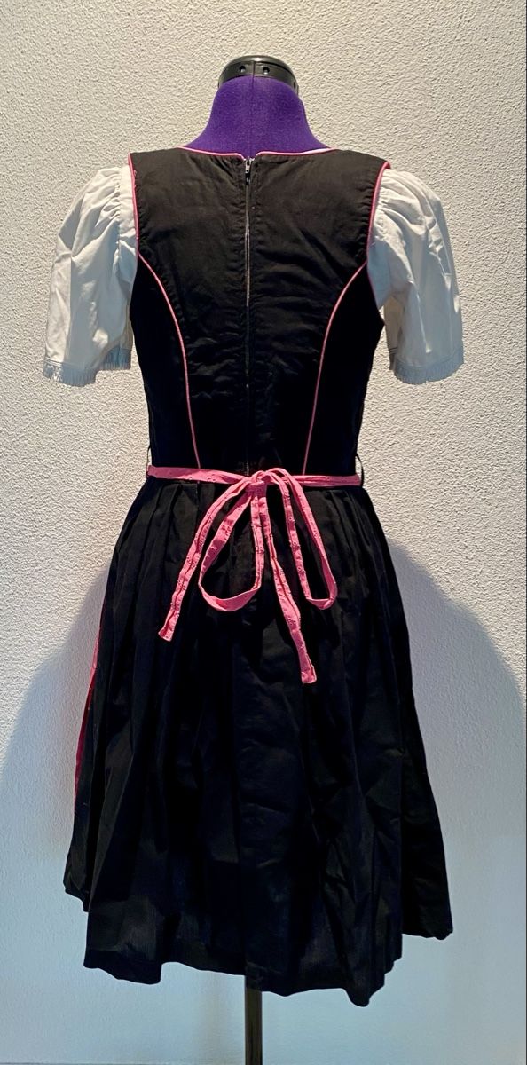 Kleider: Dirndl Grösse 36 rosa schwarz  – Gebraucht aus Oberhasli von Nostradamus01 3
