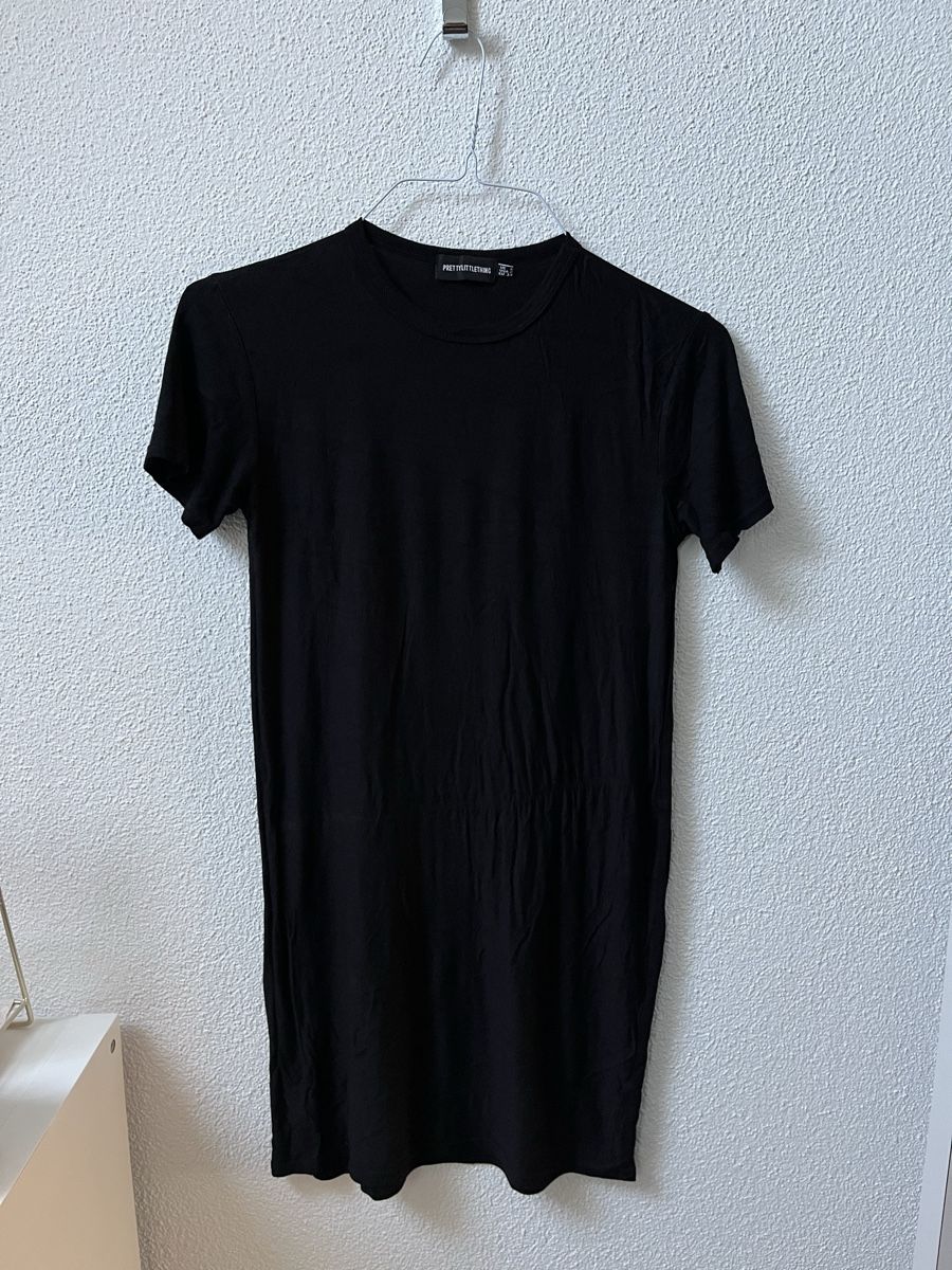 Robes: T-Shirt Kleid, Gr. 34 – D'occasion à Holziken par Xjj19