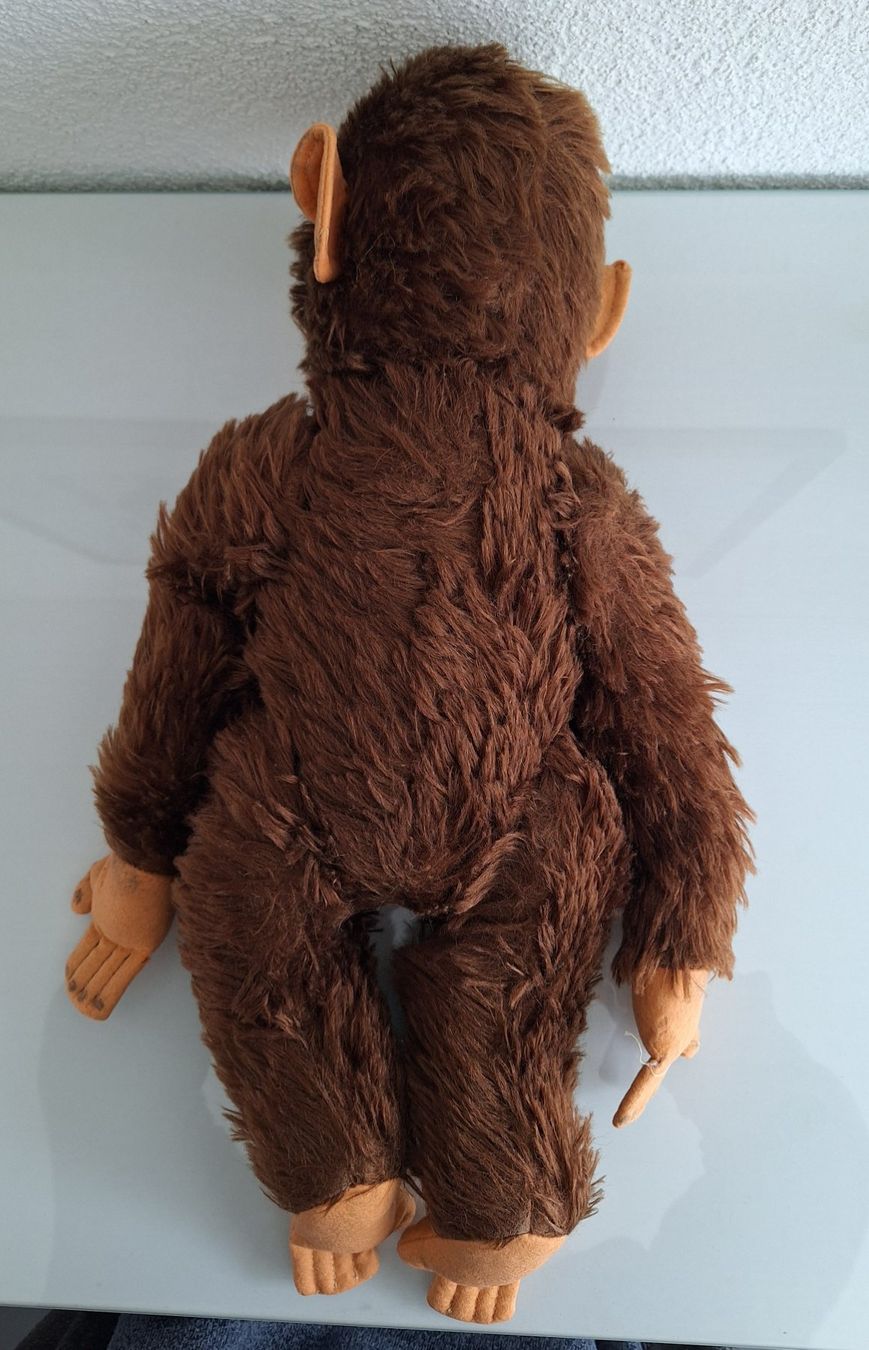 Teddy Hermann Giocattoli: Teddy Herrmann Affe  Stehend ca. 44 cm gross , Vintage – Usato da Sissach venduto da luvama 2