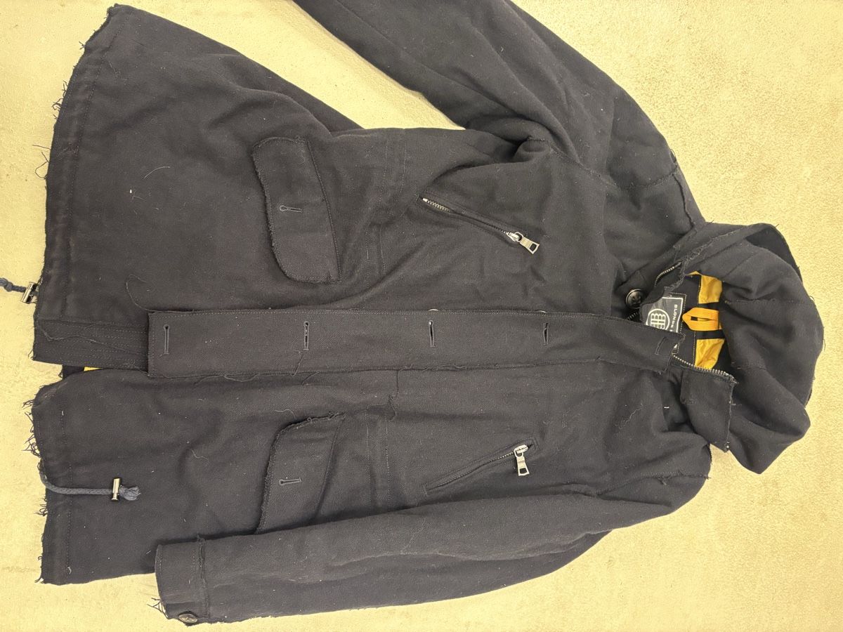 Cappotti: Veste Blonde N 8 noir taille 50 – Usato da Lausanne venduto da Lemanchot