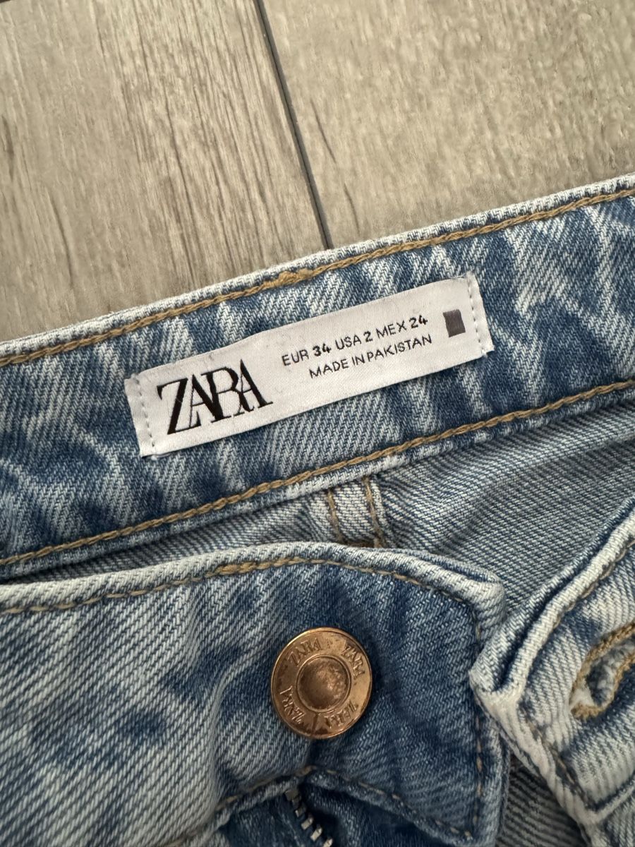 Zara Hosen: ZARA Jeans hellblau Damen, Grösse 34 – Neu (gemäss Beschreibung) aus Altstätten / SG von heikoyzf 2