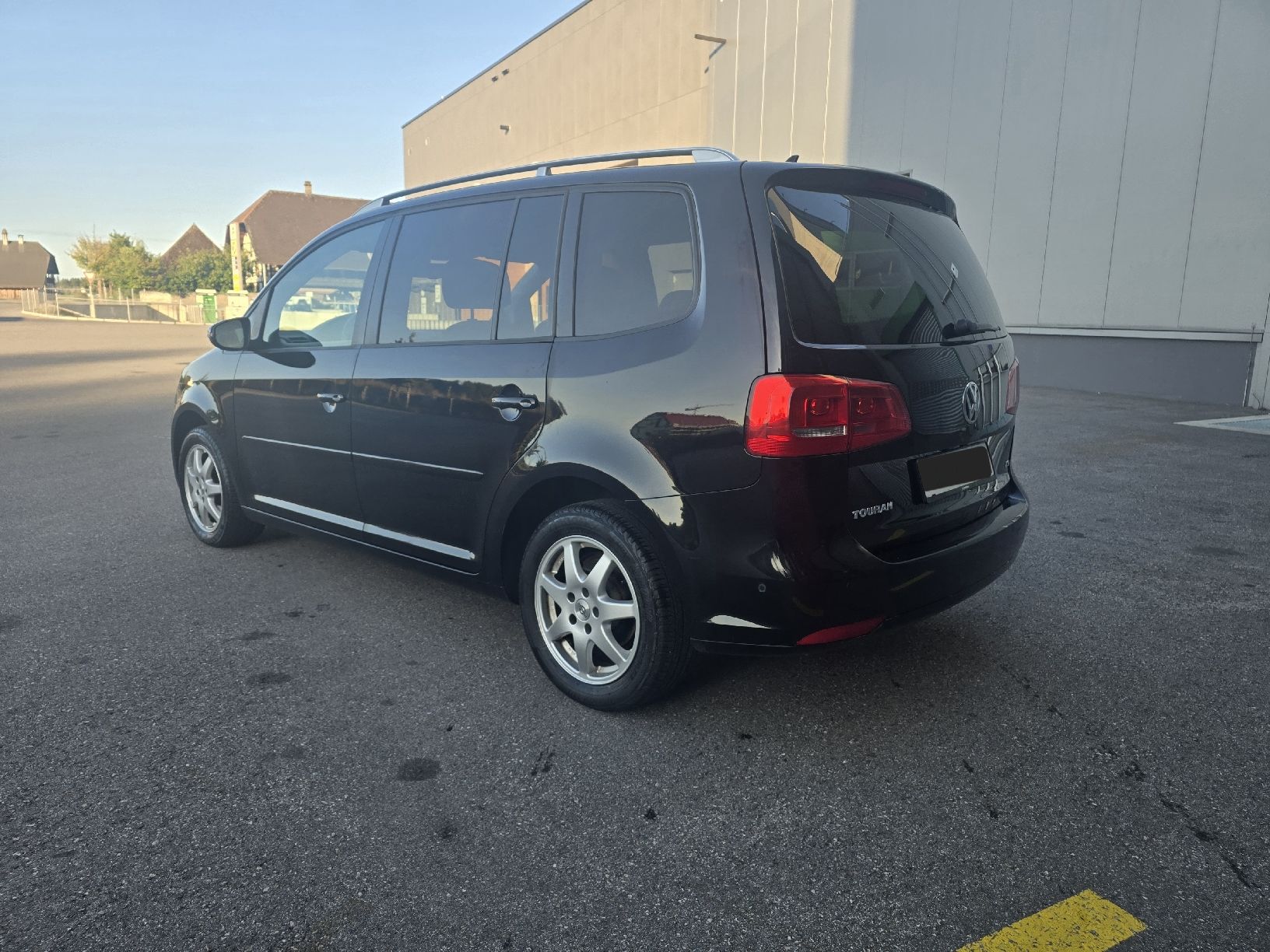 VW Autos: VW TOURAN 1.4 TSI – Gebraucht aus Alchenflüh von Carp-82 3