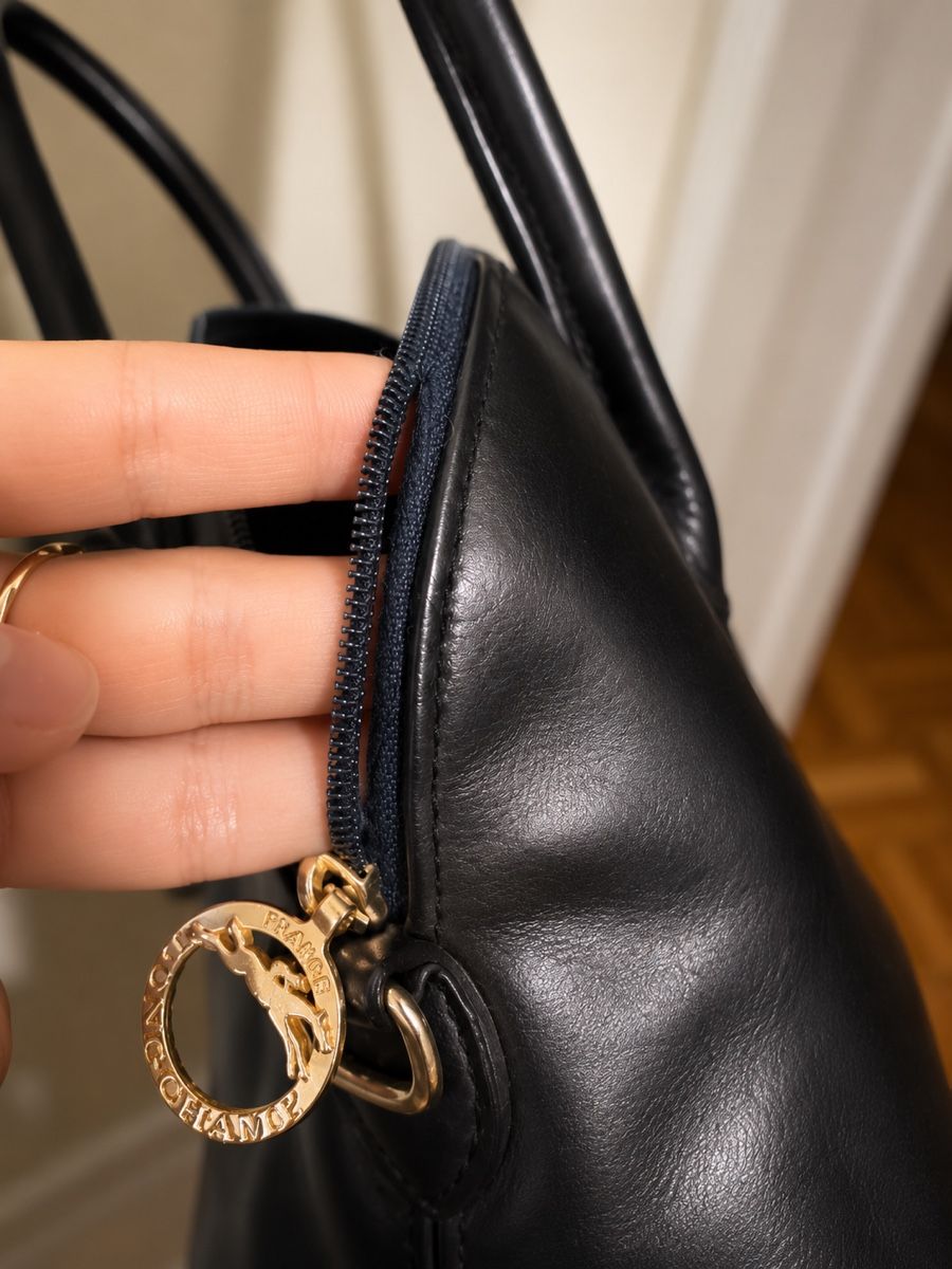 Longchamp Taschen für Damen: Sac Longchamp en cuir noir – Gebraucht aus Lausanne von cha_789k 5