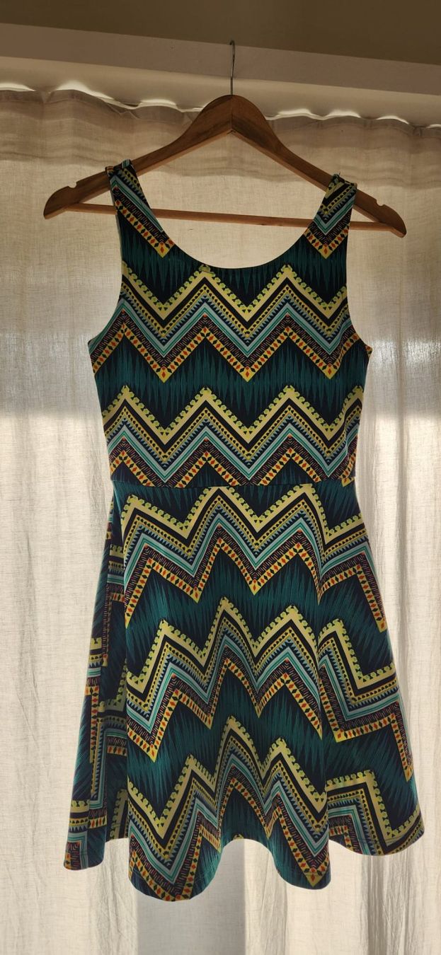 H&M Vestiti: Schöne Afro kleid Farbig! – Usato da Zürich venduto da syl_bhd2