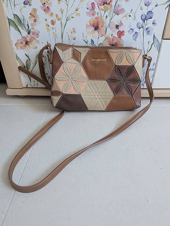 Sacs femmes: Borsa Desigual  – D'occasion à Faido par micaela.berti 4