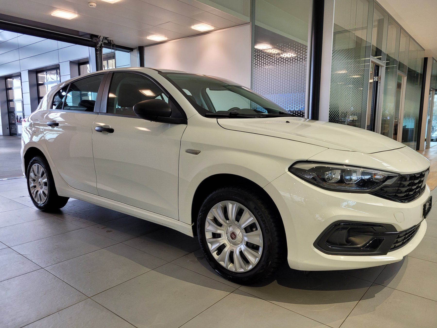 Fiat Automobili: FIAT Tipo Hybrid 1.5 Cult – Usato da St. Gallen venduto da HirschAutomobileAG 8