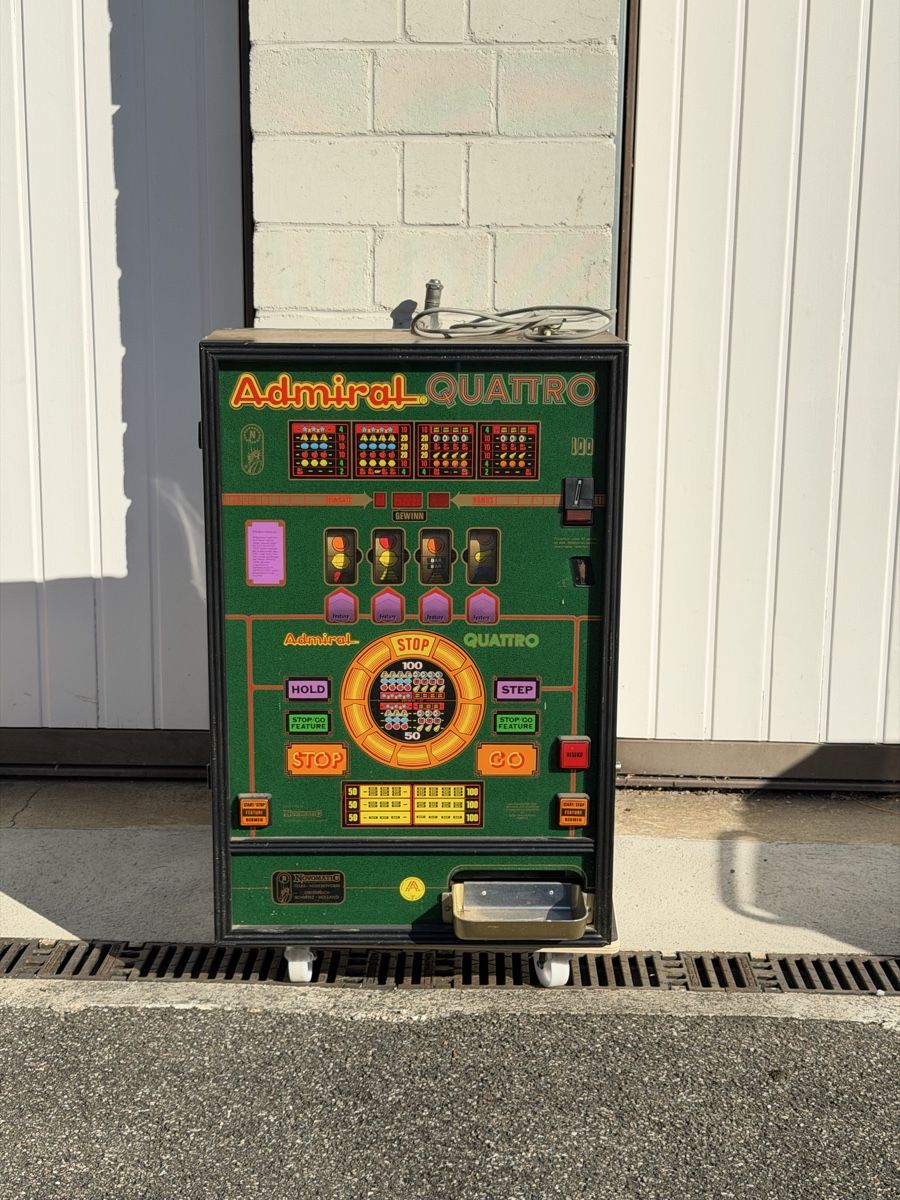 Machines à sous: Admiral Quattro – Défectueux à Zuchwil par gryh