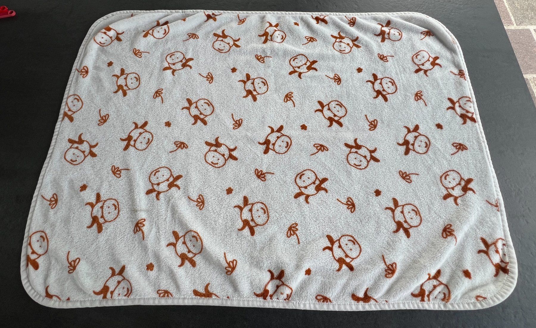 Decken: Gebrauchte, herzige Baby-Schmusedecke – Gebraucht aus Ehrendingen von Sonnenmond
