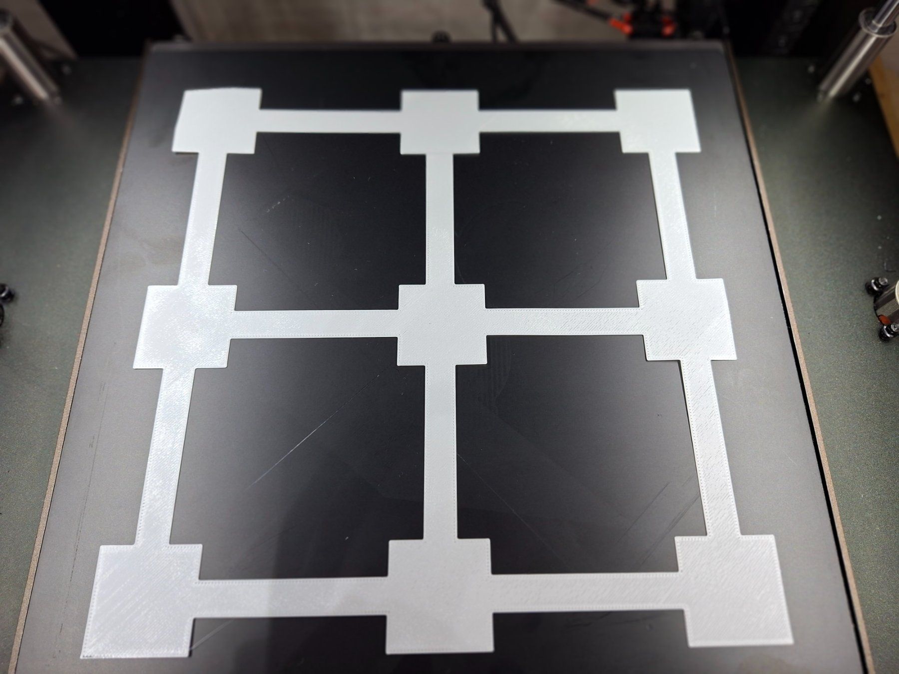 3D Drucker: 3d Drucker Raise3D Pro2 – Gebraucht aus Schwarzenberg LU von HERBI_6103 1