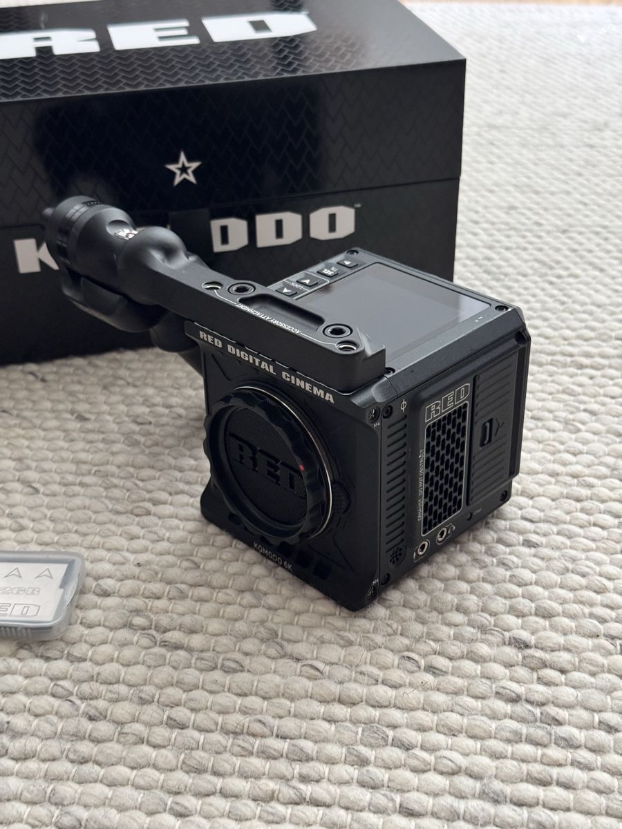 Red Caméscopes: RED Komodo 6k full Kit – D'occasion à Mastrils par Alabama3 2