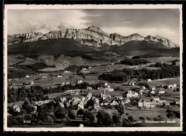 Ansichtskarten: Waldstatt /Säntis, Ortsansicht mit Kirc – Gebraucht aus Berlin von bartko-reher