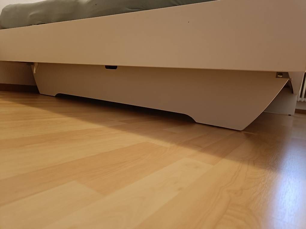 Letti: Bett 1.80 x 2.00, mit Matratzen – Usato da Arbon venduto da zaryberry 2