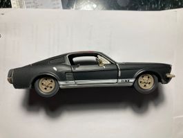 Ford Mustang Modell Auto 1:24 Jada Toys und Majisto
