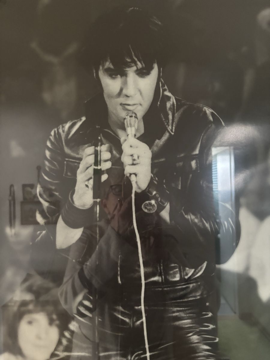 Foto & Immagini: Bild von Elvis Presley – Usato da Kriens venduto da Wundertuete17
