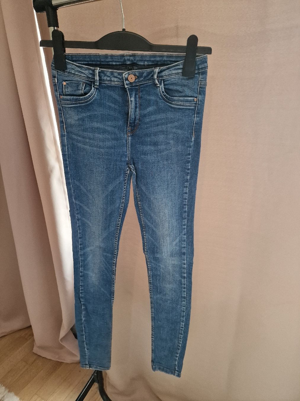 Jeans: Skinny Jeans – Gebraucht aus Balgach von kimo1
