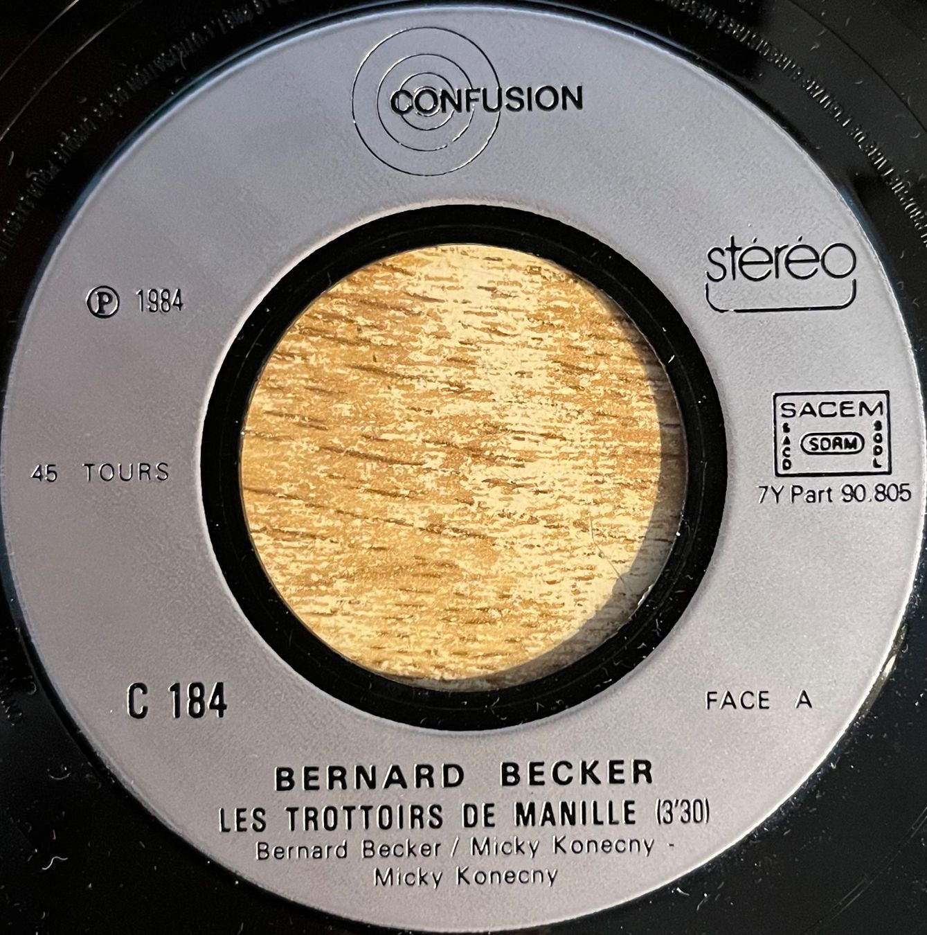Dischi in vinile: BERNARD BECKER - LES TROTTOIRS DE MANILLE – Usato da Bussigny venduto da vinyl-pas-cher 2