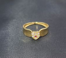 18 Karat 750 Gold Herz Ring Mit Rubin und Steine