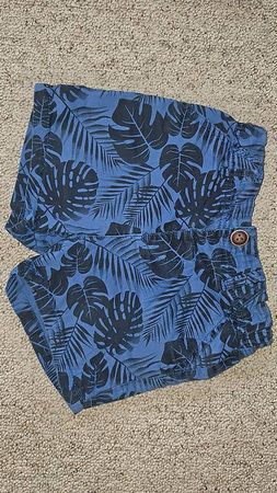 Short garçon taille 92 (marque smile)