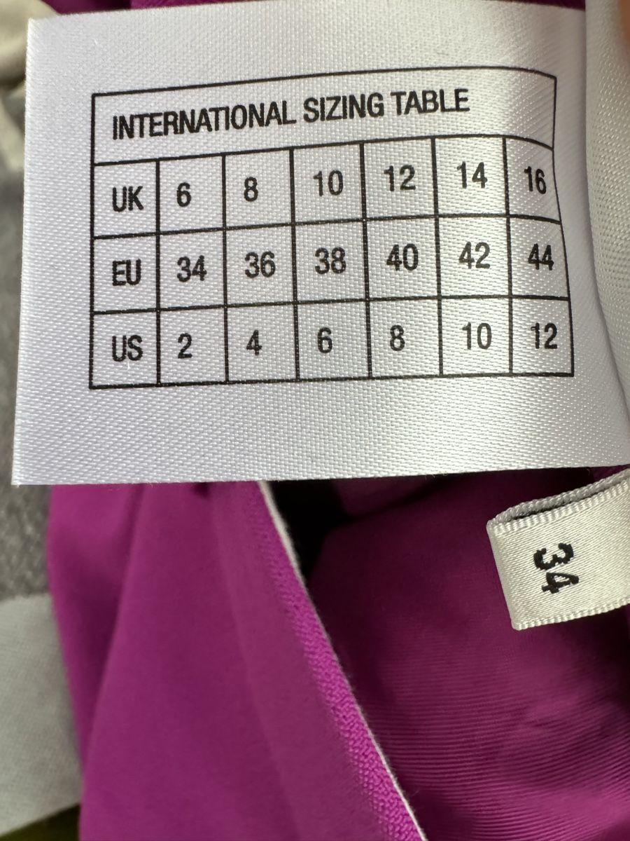 Pantaloni: Essential Antwerp Hose Gr.34 – Usato da Killwangen venduto da was.sharp 4