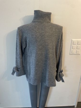Kuscheliger ZARA Rollkragenpullover Gr. S, Winter-Style
