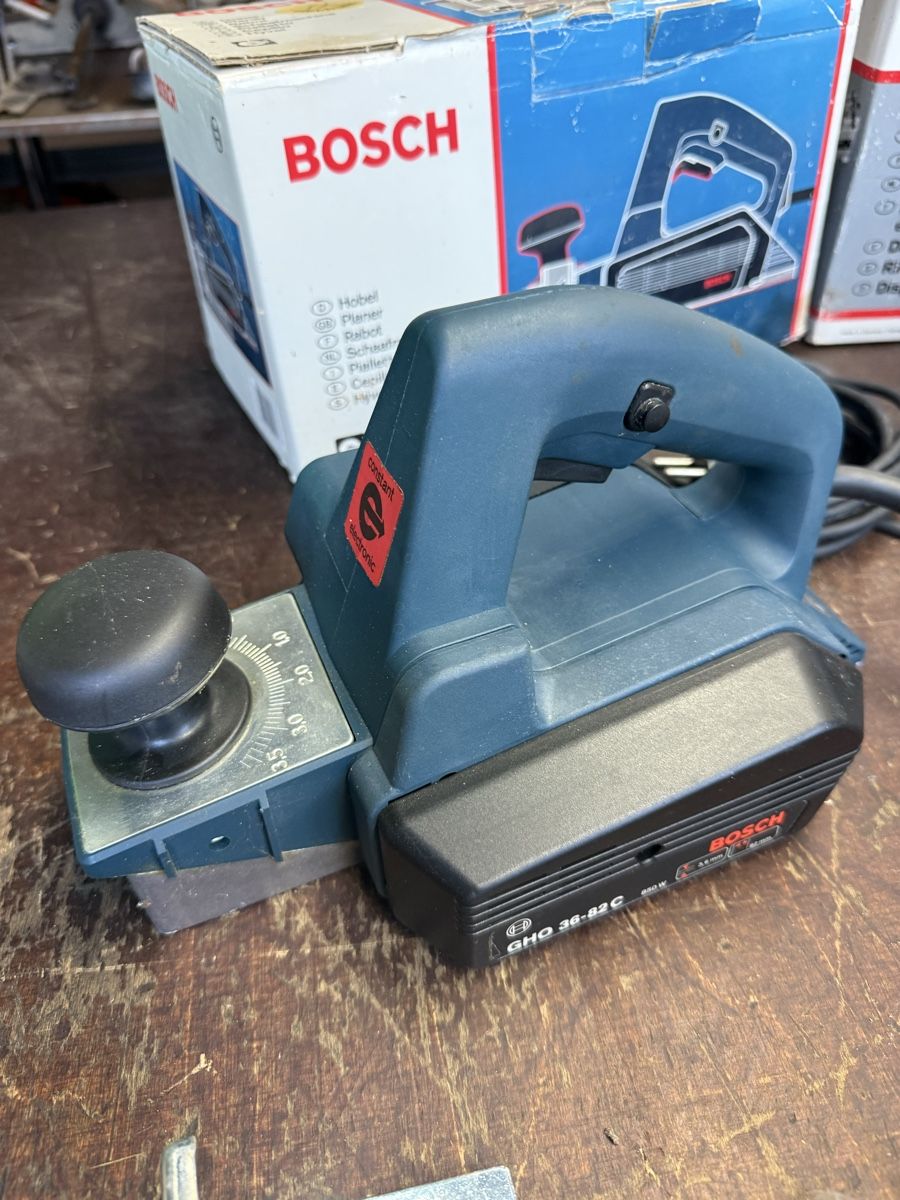 Tutte le macchine: Hobelmaschine Bosch – Usato da Lotzwil venduto da seatseat 2