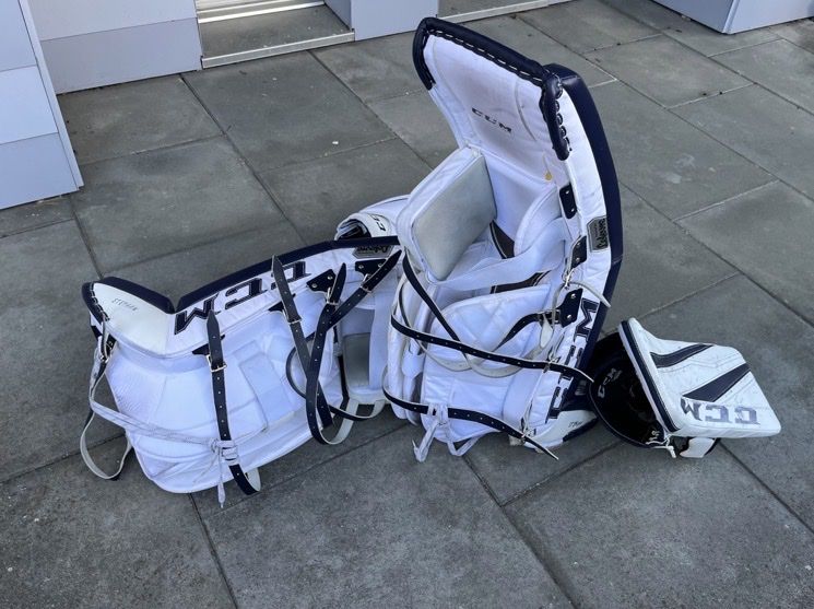 Protezioni & Imbottiture: Original EVZ Goaliematerial Tobias Stephan Eishockey CCM – Nuovo (secondo la descrizione) da Kallnach venduto da Chaesi89 4