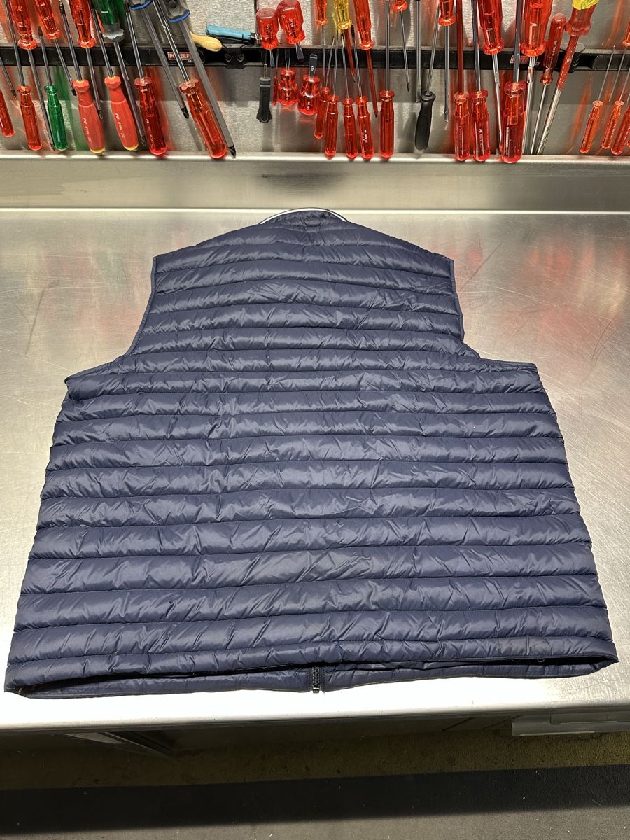 Tommy Hilfiger Jacken: Tommy Hilfiger TH Tech Steppweste blau – Gebraucht aus Schwende von weesli 3