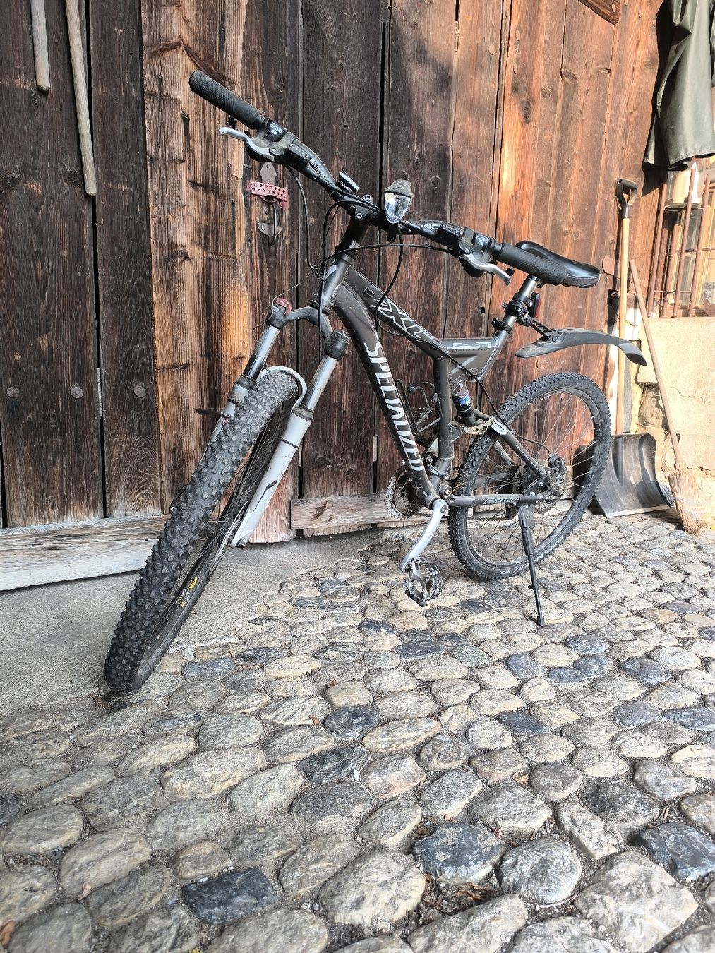 Specialized Velos: Velo Mtb Specialized ab 1.-  – Gebraucht aus Wiler b.Utzenstorf von Machtenui 2