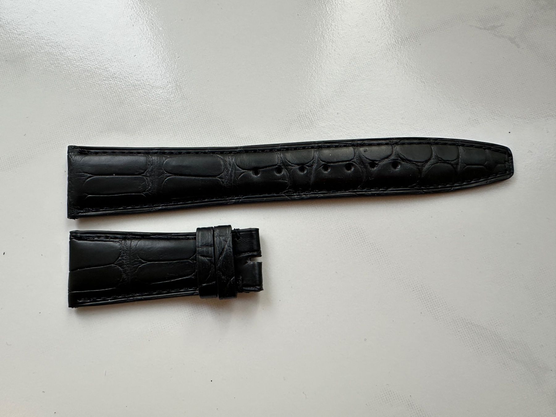 IWC Uhren: IWC Krokodillederband – Neu und originalverpackt aus Neunkirch von internet-shop 4