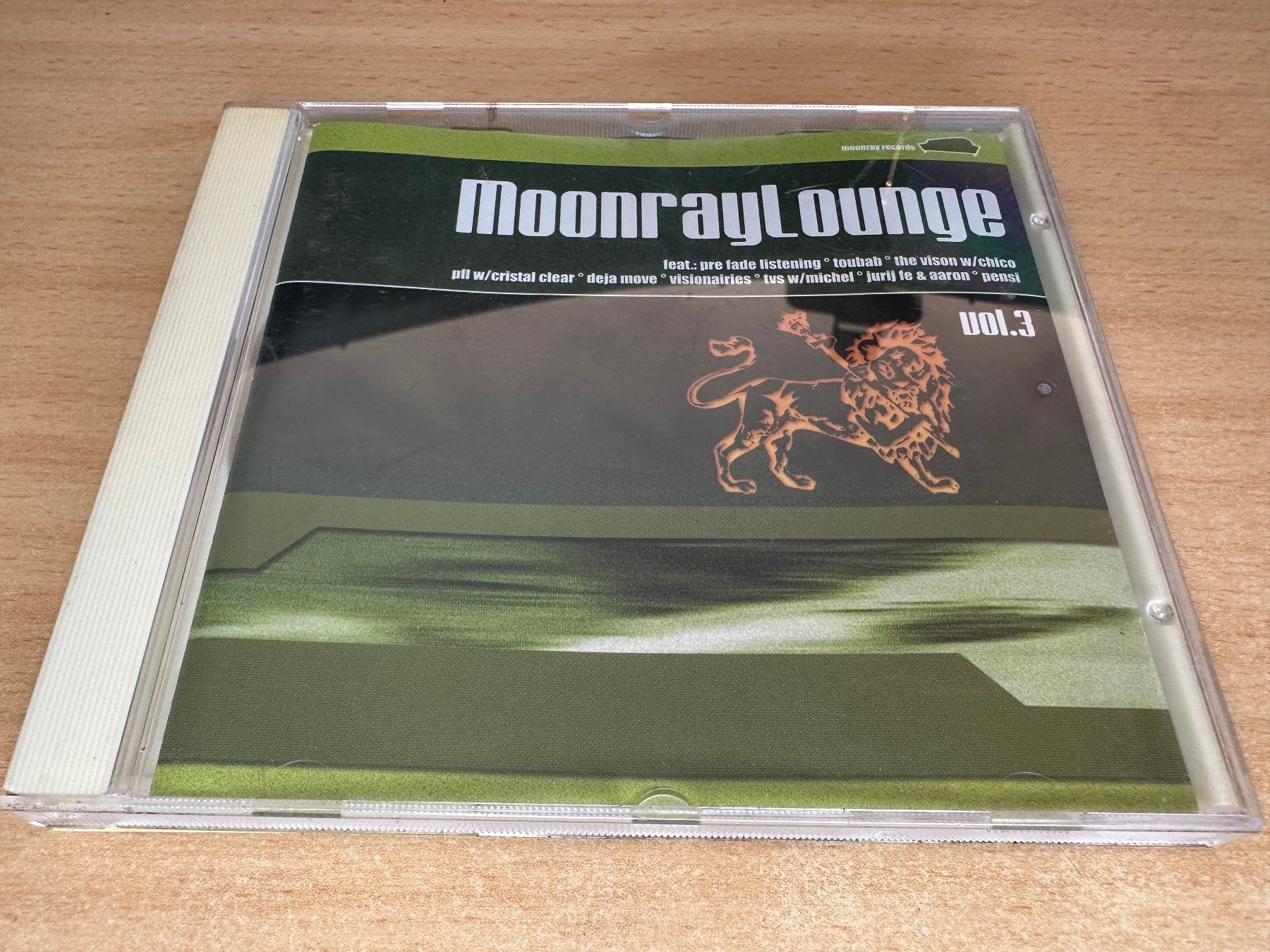 CD: A1 Various – Moonray Lounge Vol. 3 – Usato da Rikon im Tösstal venduto da Alpenmutz