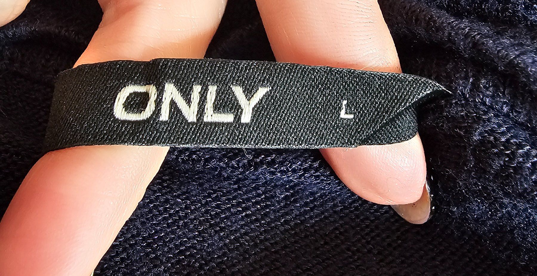 Only Maglioni & Felpe: Leichter Pullover Gr. L ONLY dunkelblau mit Glitzer Stern – Usato da Füllinsdorf venduto da Sunnebliemli7 3