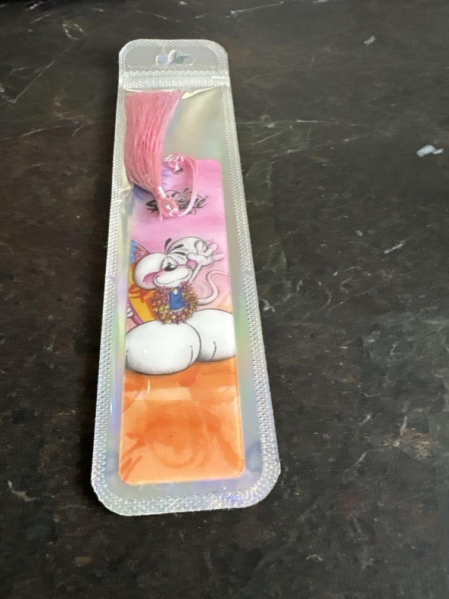 Sonstiges zum Sammeln & Seltenes: Diddl Lesezeichen mit Quaste rosa verpackt, neu – Neu und originalverpackt aus Pfäffikon ZH von Shona 1