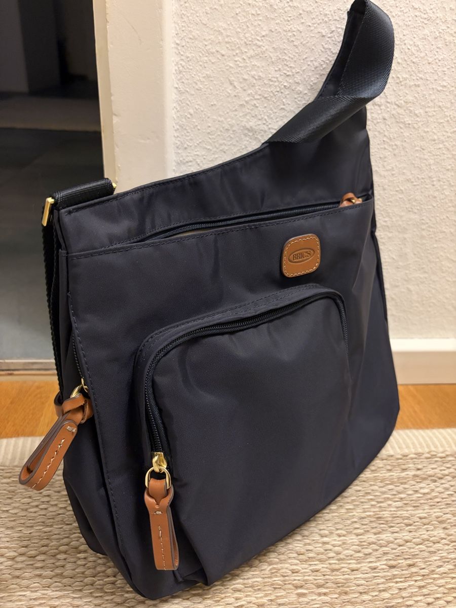 Brics Taschen für Damen: BRICS  Damen-Umhängetasche  – Neu (gemäss Beschreibung) aus Zollikon von Dosur 1