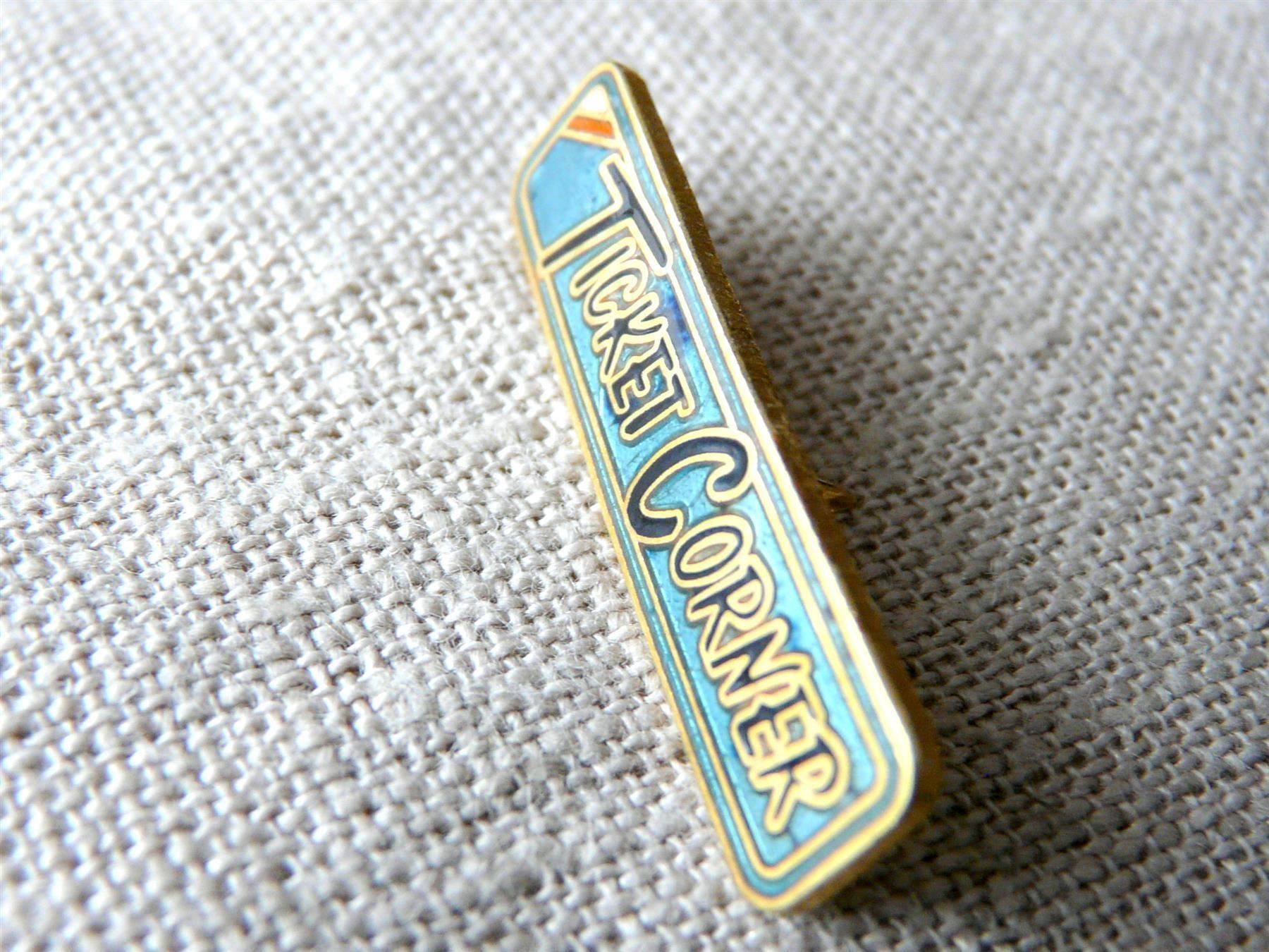 Placchette & Badge: • Ticket Corner billet   Versand möglich     pin E1.43 – Usato da Pully venduto da websurfer1 4